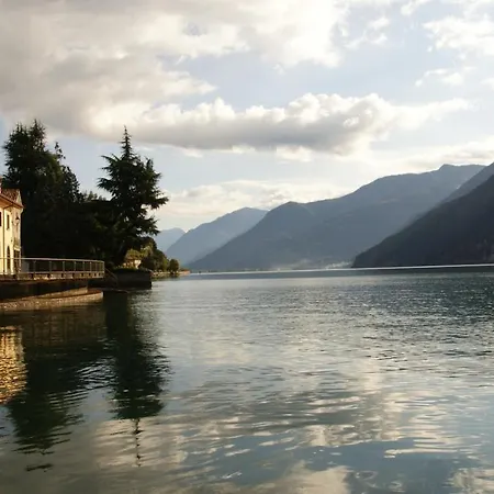 Iseolakerental - Casa Anita Riva di Solto